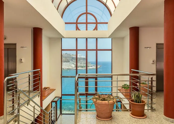 Su Eminencia Appartement