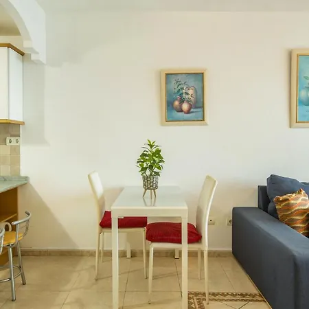 Su Eminencia Apartamento Mogán