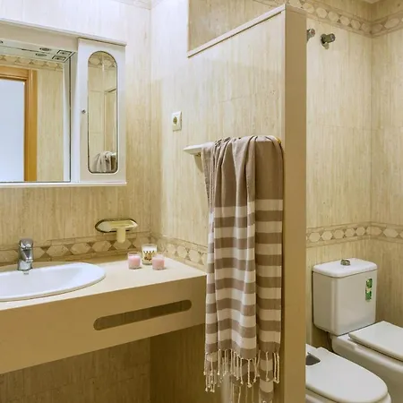 Appartement Su Eminencia *